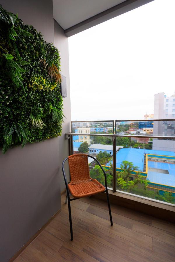 Calma 31 Apartment Макасар Экстерьер фото