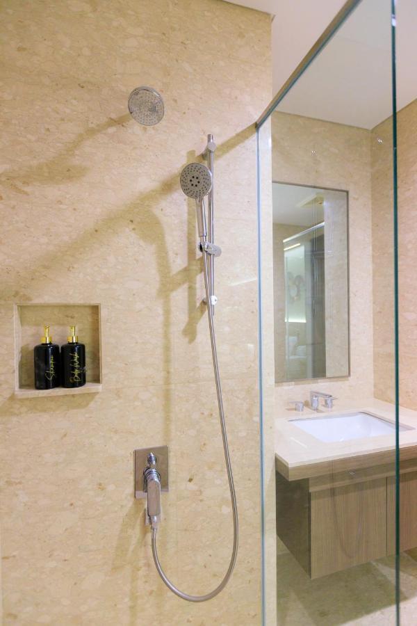 Calma 31 Apartment Макасар Экстерьер фото